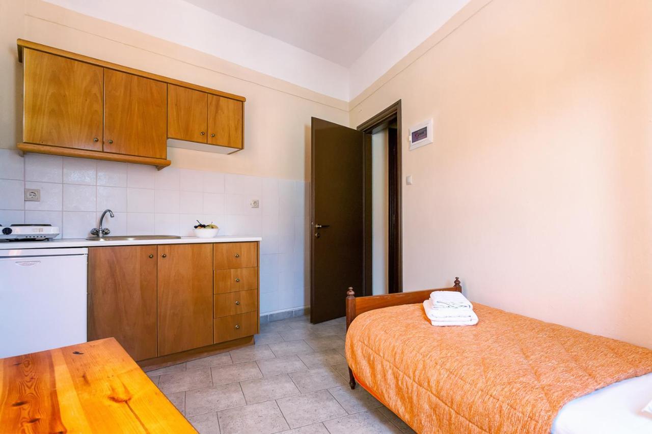 Mon Repos Aparthotel Panormos  Exterior photo